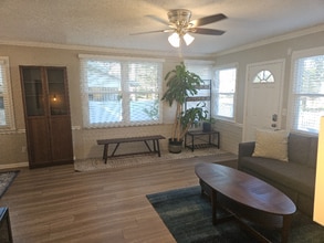 4364 Bethwood Cir in Jacksonville, FL - Building Photo - Building Photo