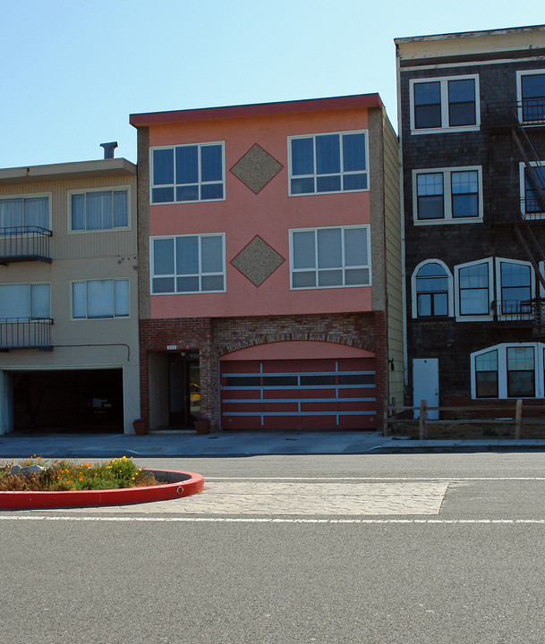 2442 Great Hwy in San Francisco, CA - Foto de edificio