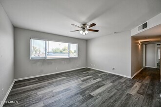 424 W Brown Rd in Mesa, AZ - Building Photo - Building Photo