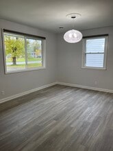 1225 Stony Point Rd in Grand Island, NY - Building Photo - Building Photo