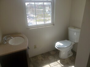 2612 Vanderbilt Ave in Raleigh, NC - Building Photo - Building Photo