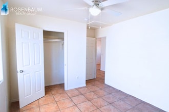 9975 W Lynx Dr, Unit d in Arizona City, AZ - Building Photo - Building Photo