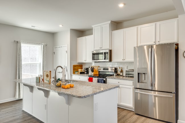 2024 Dornoch Rd in Tega Cay, SC - Building Photo - Building Photo