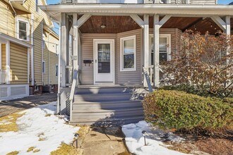 198 Oxford St in Hartford, CT - Building Photo - Building Photo