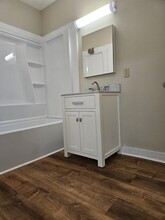 2 Pleasant St in Claremont, NH - Building Photo - Building Photo
