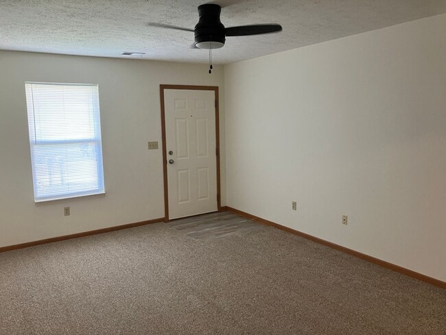 1413 Fairfax Ave in Piqua, OH - Building Photo - Building Photo