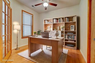 520 W Olney Rd, Unit 3 in Norfolk, VA - Foto de edificio - Building Photo