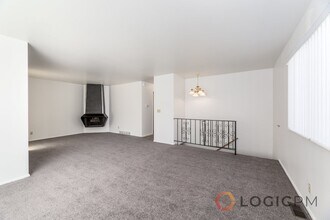 2010 S 2600 E in Salt Lake City, UT - Building Photo - Building Photo