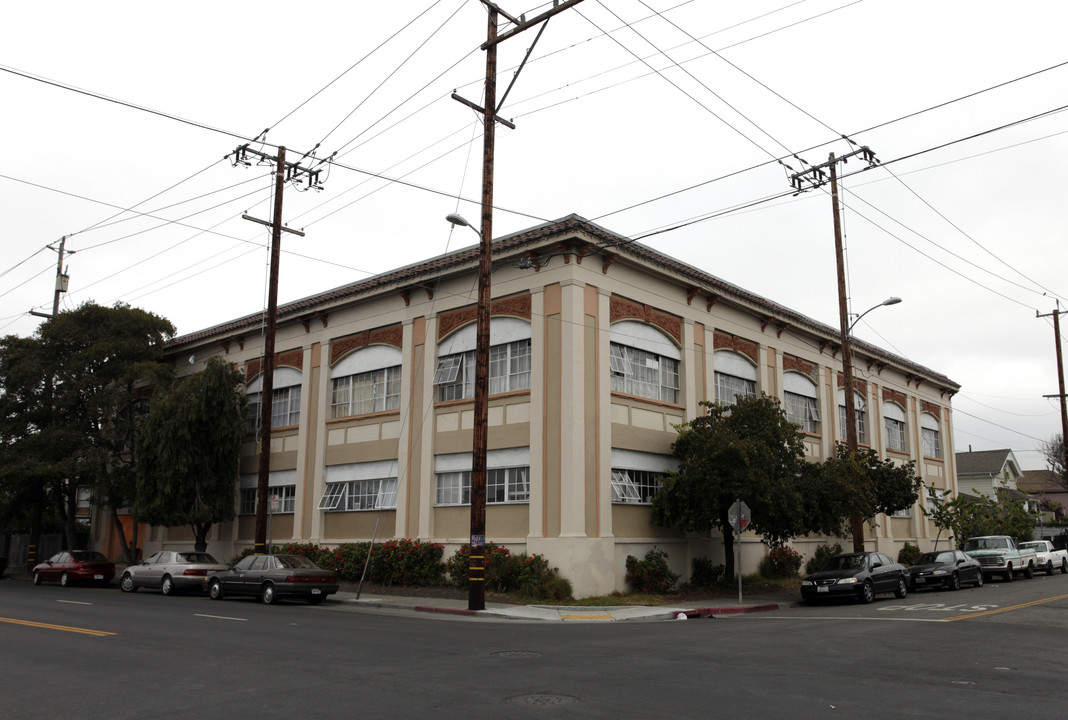 1130 30th Street in Oakland, CA - Building Photo