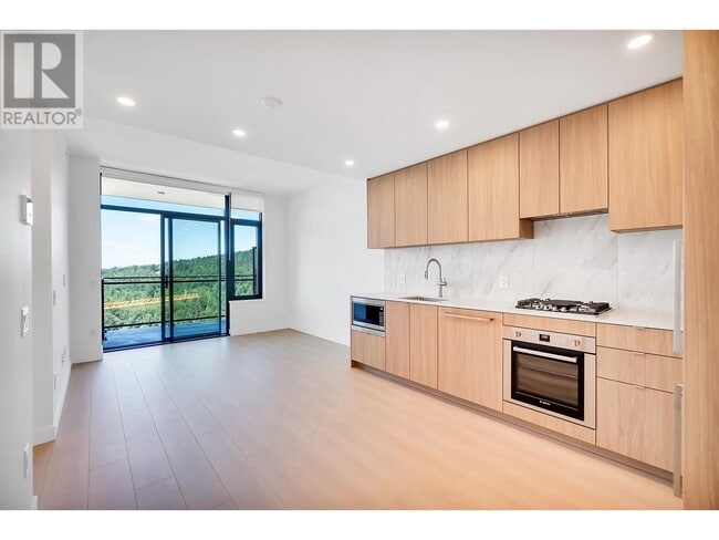 property at 626-2626 Claremont St