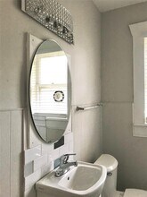 7917 Hartford St-Unit -2 in Houston, TX - Building Photo - Building Photo