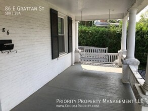 86 E Grattan St in Harrisonburg, VA - Building Photo - Building Photo