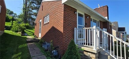 1647 Norsen Dr in Pittsburgh, PA - Building Photo - Building Photo