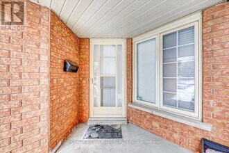 350 Aylesworth Ave in Toronto, ON - Building Photo - Building Photo