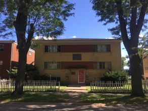 Lorraine Apartments in Waukegan, IL - Building Photo - Building Photo