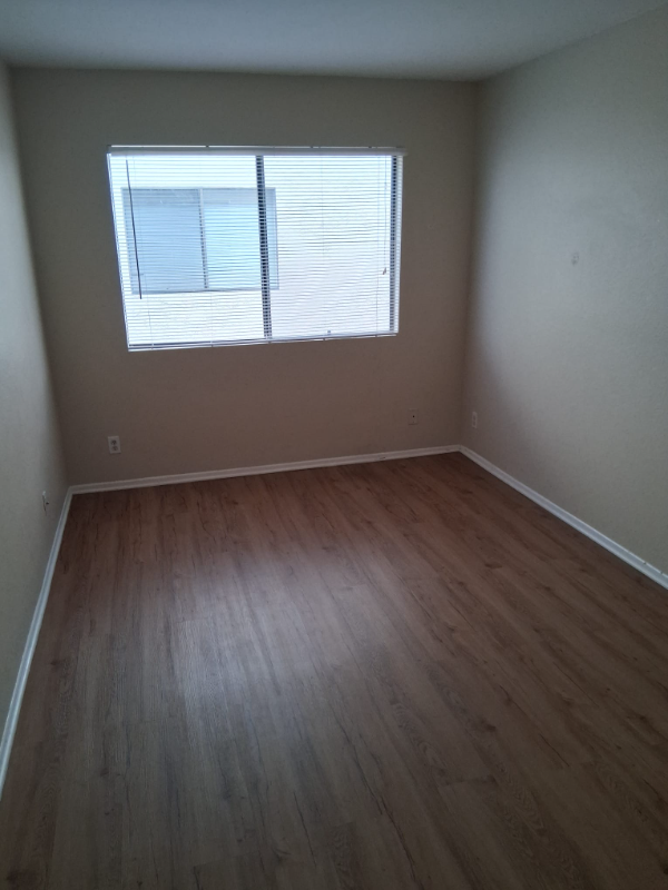 property at 4438 138th St