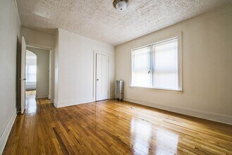 8236 S Maryland Ave Chicago, IL 60619 in Chicago, IL - Building Photo - Building Photo