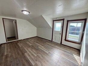 1305 Merrill Ave in Wausau, WI - Building Photo - Building Photo