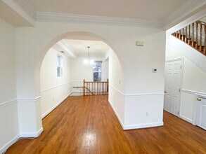 787 Fairmont St NW in Washington, DC - Foto de edificio - Building Photo