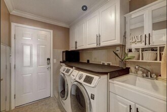 2529 SW Grotto Cir in Port St. Lucie, FL - Building Photo - Building Photo