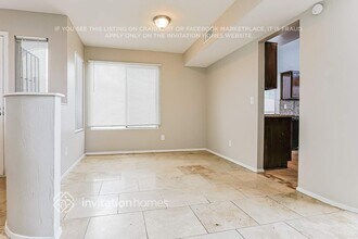 2344 E Gelding Dr in Phoenix, AZ - Building Photo - Building Photo