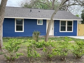 3626 Bloomfield St in Houston, TX - Building Photo - Building Photo
