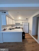 420 Hallowell St in Conshohocken, PA - Building Photo