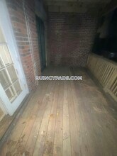179 Thomas E. Burgin Pkwy, Unit 1 in Quincy, MA - Building Photo - Building Photo