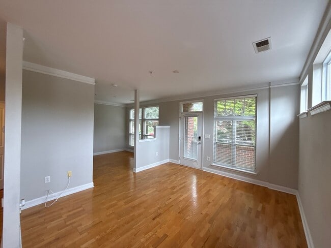 534 Oakland Ave in Charlotte, NC - Building Photo - Building Photo