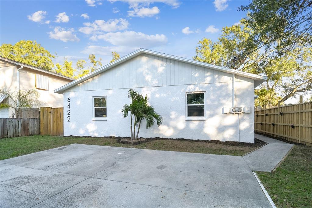 6422 S Adelia Ave in Tampa, FL - Building Photo