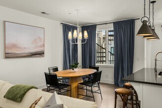 1613 Marshall Hollow Dr, Unit #302 in Nashville, TN - Building Photo - Building Photo