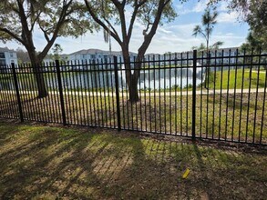 16413 Enclave Village Dr in Tampa, FL - Building Photo - Building Photo