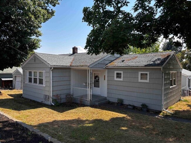 property at 750 NW Charlotte St