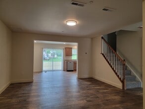 1334 Reading Rd, Unit 2 in Denver, PA - Building Photo - Building Photo