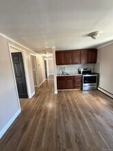 23 Magro Dr in North Babylon, NY - Foto de edificio - Building Photo