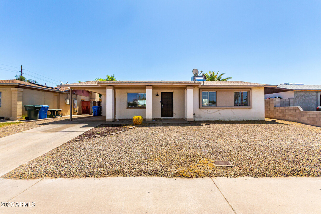 17629 N 8th Ave in Phoenix, AZ - Building Photo