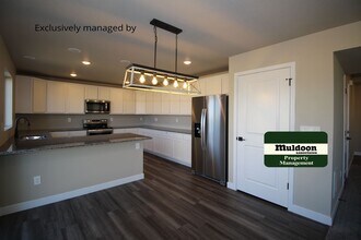 10466 Luneth Dr in Colorado Springs, CO - Building Photo - Building Photo