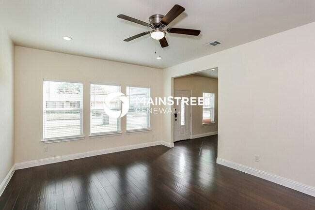 14908 Oakwood Ln in Balch Springs, TX - Building Photo - Building Photo