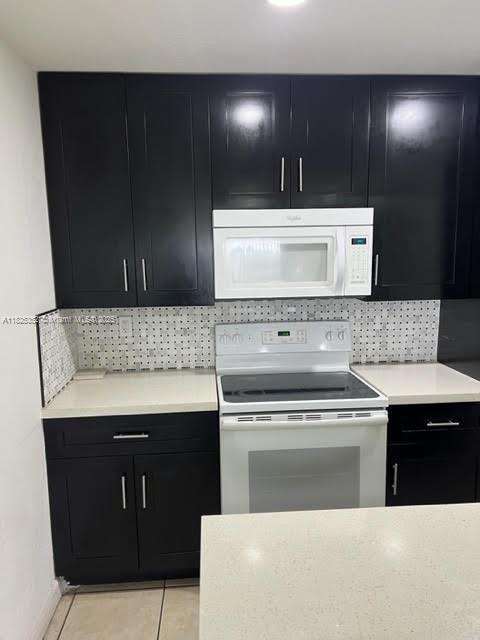 4400 W 16th Ave in Hialeah, FL - Building Photo