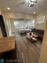 1505 Washington St in Hollywood, FL - Building Photo - Building Photo