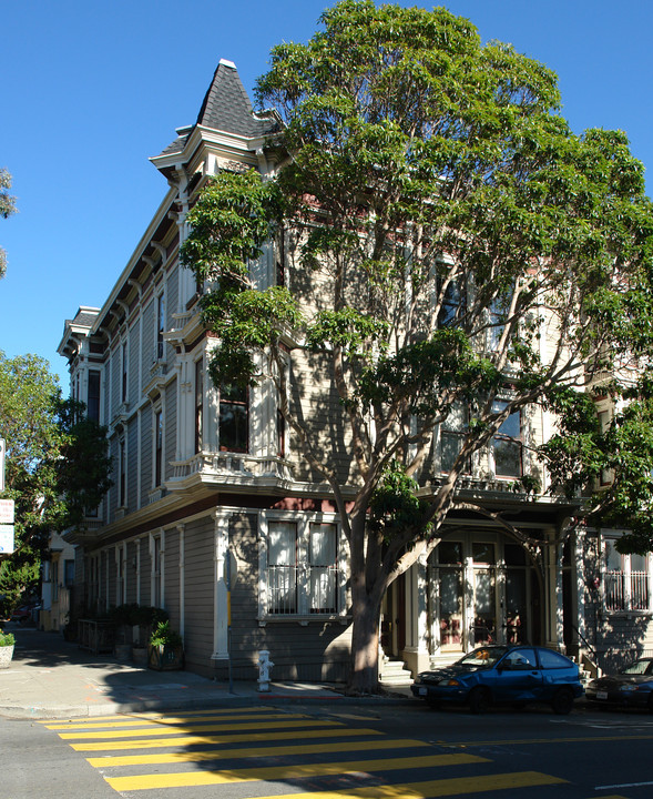 888-898 14th St in San Francisco, CA - Building Photo