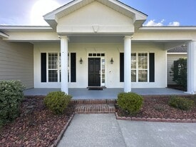 3650 Victoria Dr in Valdosta, GA - Building Photo