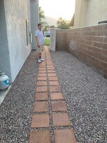 31400 Ave Valdez in Cathedral City, CA - Building Photo
