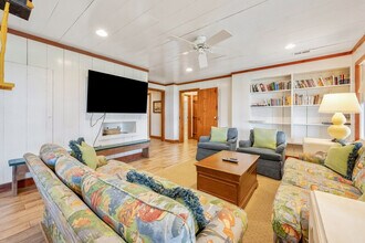 911 Debordieu Blvd in Georgetown, SC - Building Photo - Building Photo