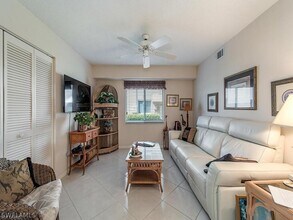 5932 Cranbrook Way in Naples, FL - Building Photo - Building Photo