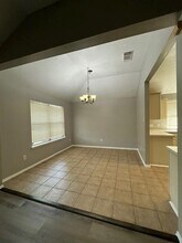 4211 Oakland Falls Dr in Missouri City, TX - Building Photo - Building Photo