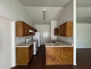 2505 Windmill Dr in Killeen, TX - Building Photo - Building Photo