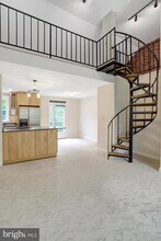 3062 S Buchanan St in Arlington, VA - Building Photo - Building Photo
