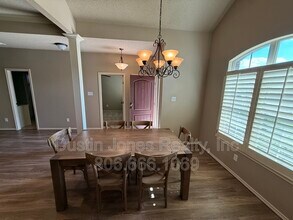 6020 102nd St in Lubbock, TX - Building Photo - Building Photo