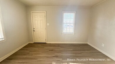 2711 35th St in Lubbock, TX - Building Photo - Building Photo